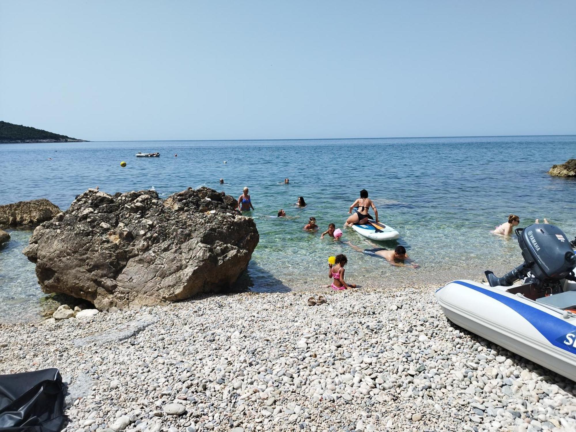 Seaside Apartment Kruce Улцинь Екстер'єр фото