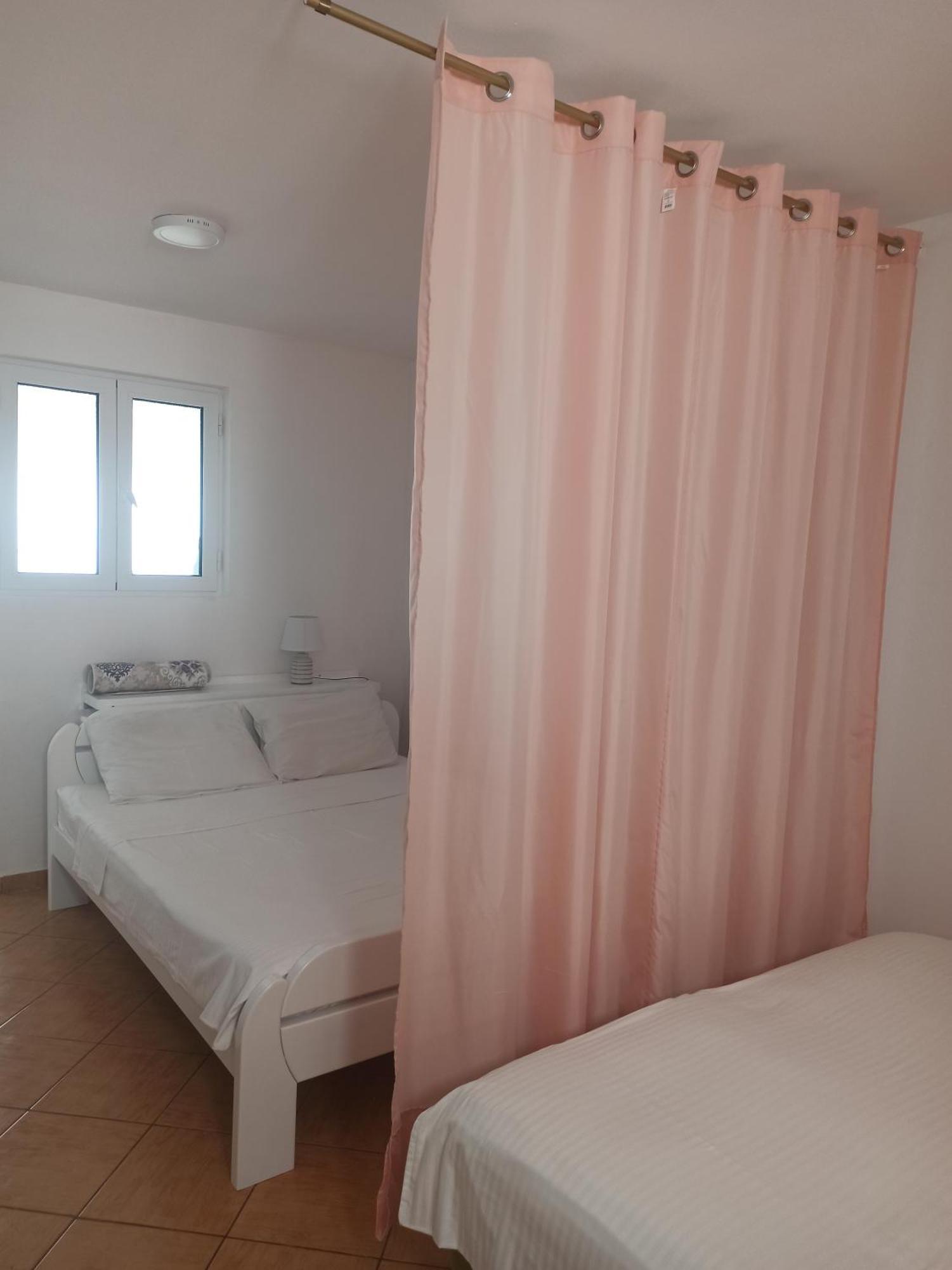 Seaside Apartment Kruce Улцинь Екстер'єр фото