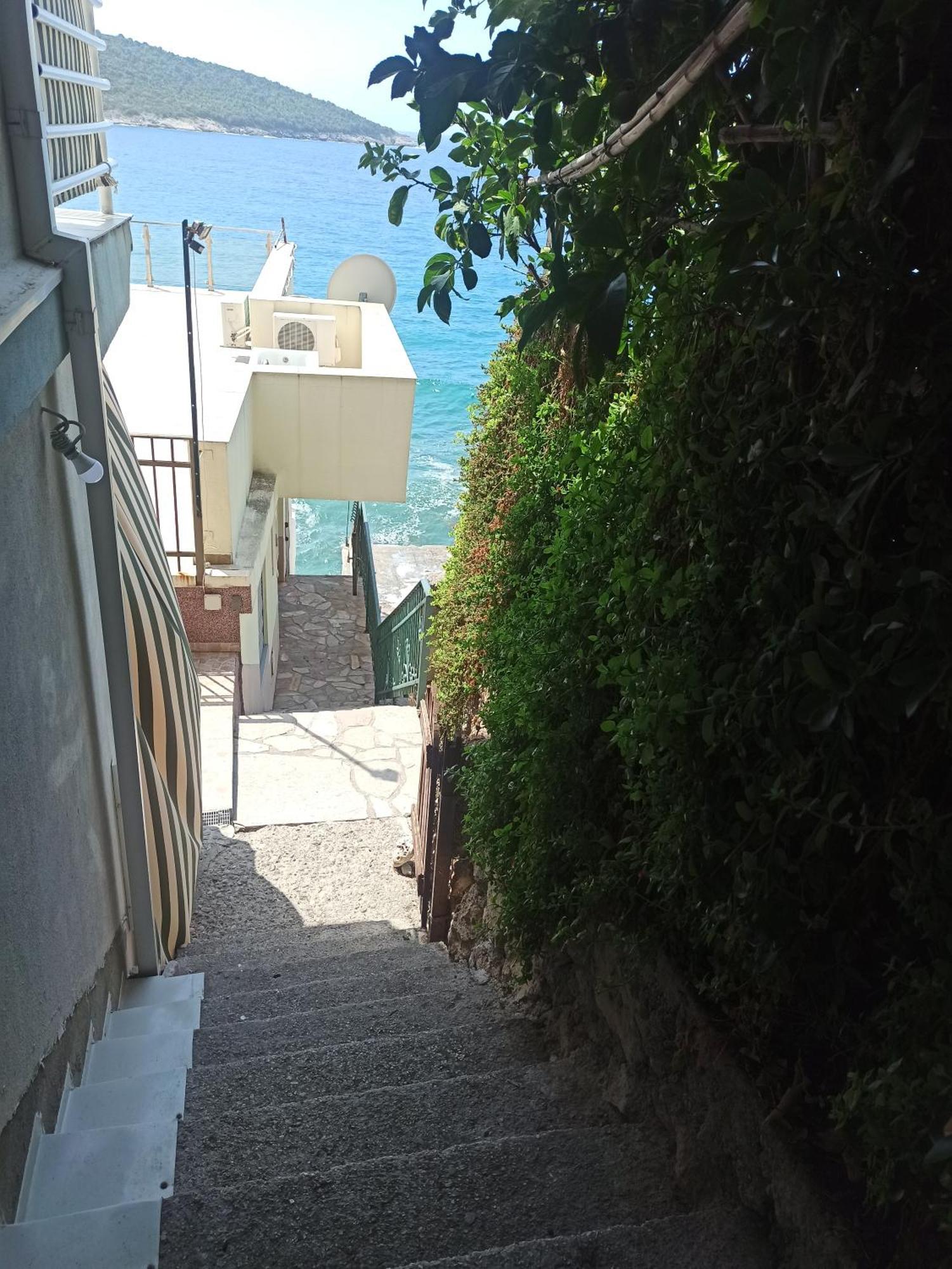 Seaside Apartment Kruce Улцинь Екстер'єр фото